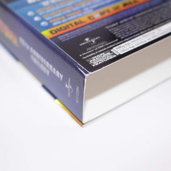 Back to the Future: 25th Anniversary Trilogy (Blu-ray) with Slipcover - Picture 11 of 16